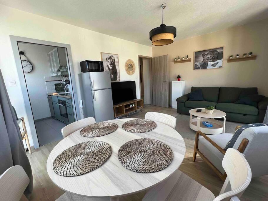 Adorable Appartement Strasbourg Neudorf Parking Sous Sol ภายนอก รูปภาพ